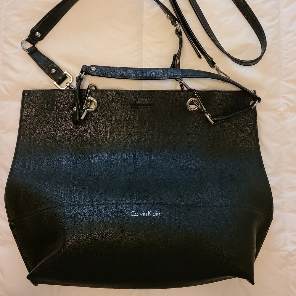 Calvin Klein Reversible Tote - Picture 9 of 15